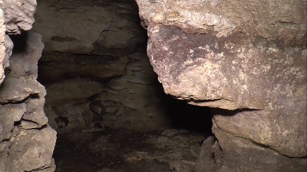 Пещеры-каменоломни (14)